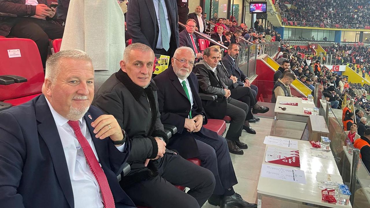 TFF Başkanı Hacıosmanoğlu'ndan AK Partili Elitaş’a sürpriz!