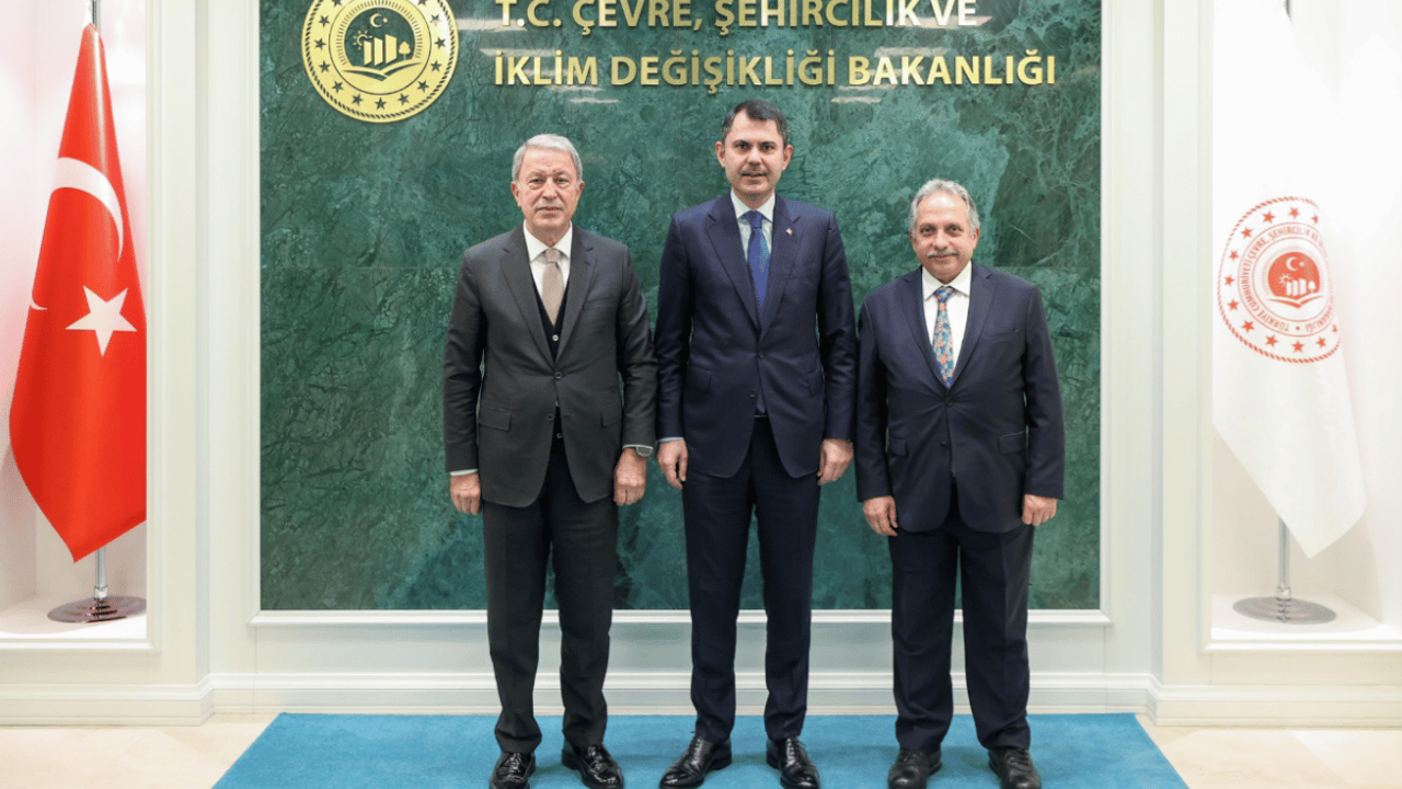 Bakan Murat Kurum'a şok ziyaret!