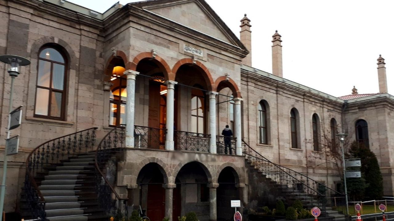 Açılışını Atatürk’ün yaptığı hastane Kayseri’de 100 yıldır hizmet veriyor!
