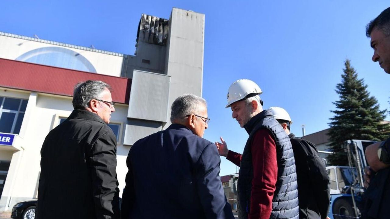 Kayserili Başkanlardan yangın sonrası o fabrikaya ziyaret!