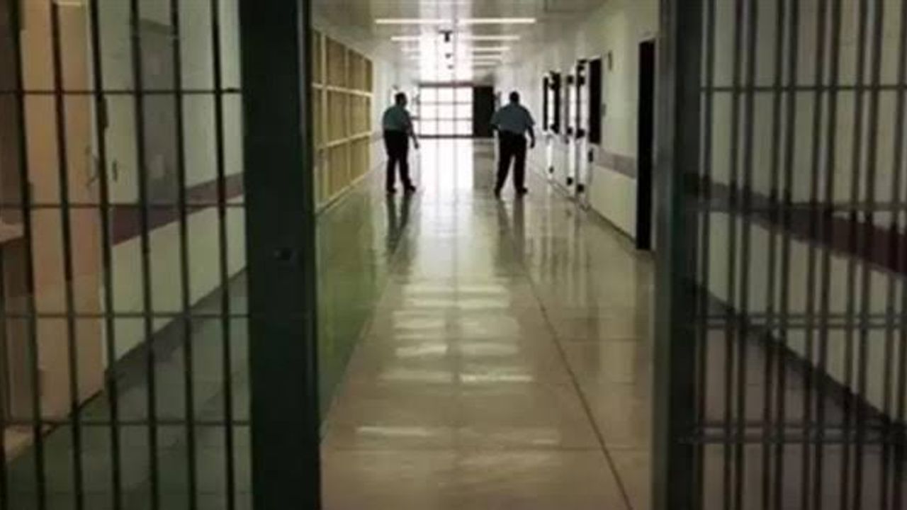 Bu şehirde hapse girenler çalışmaya başlıyor
