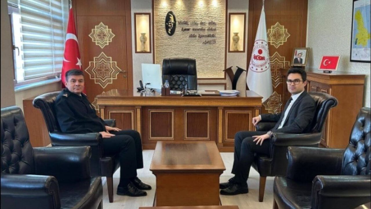 Kayseri Jandarma Komutanı Dedebağı'ndan yeni kaymakama ziyaret!