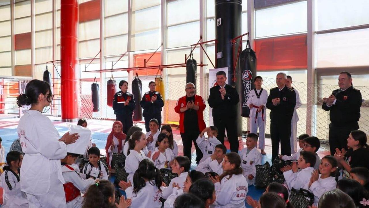 Kayseri İl Jandarma Komutanı'ndan beklenmedik ziyaret!