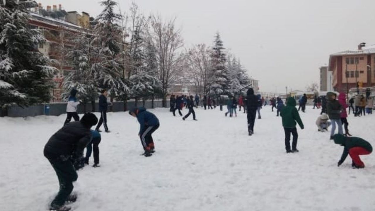 Kayseri’de yarın okullar tatil mi?