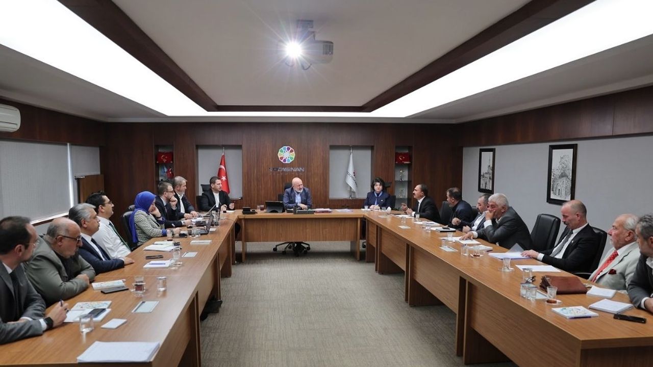 Kayseri’nin o ilçesinde sorunlar birer birer çözülüyor