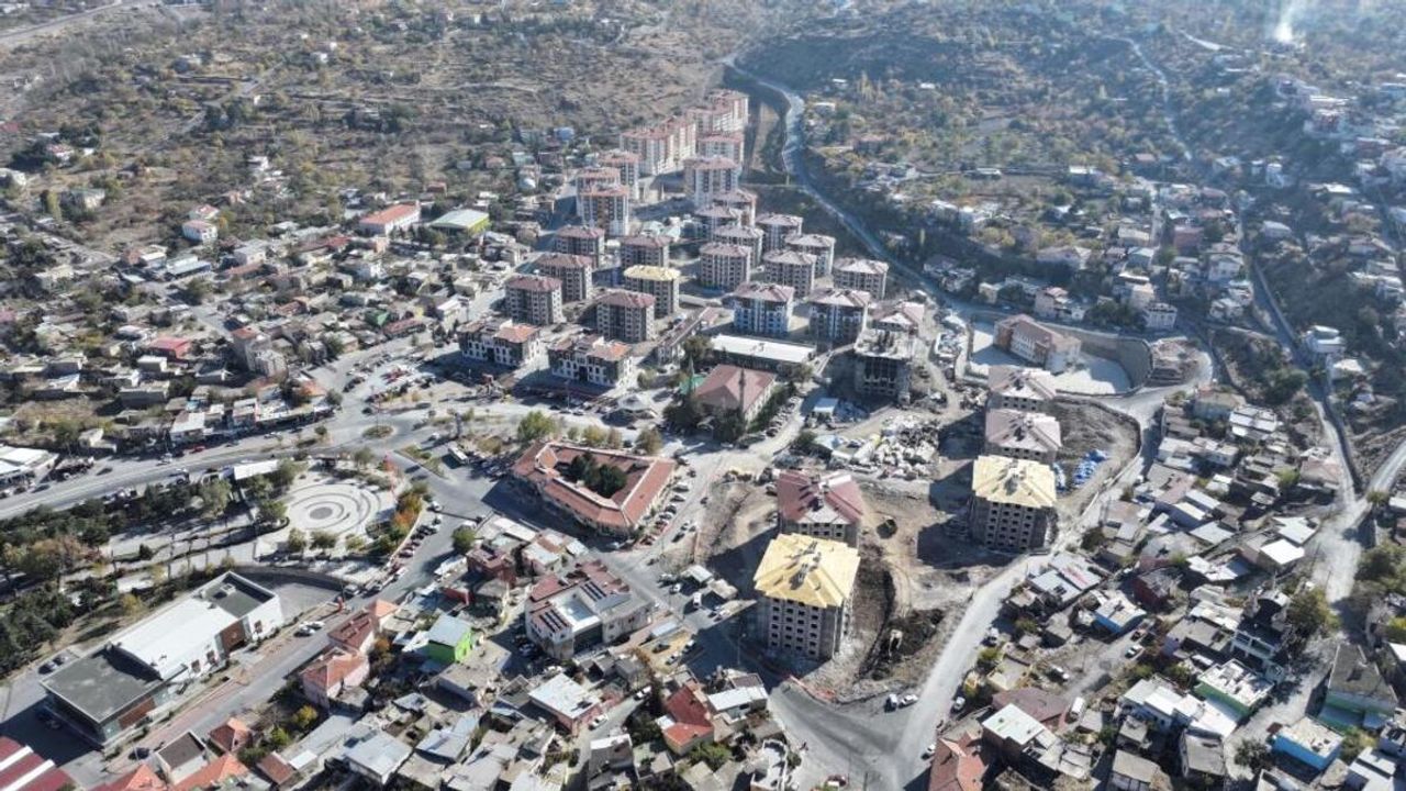 Kayseri’de yüzlerce kişinin evi bu proje sayesinde yenileniyor!