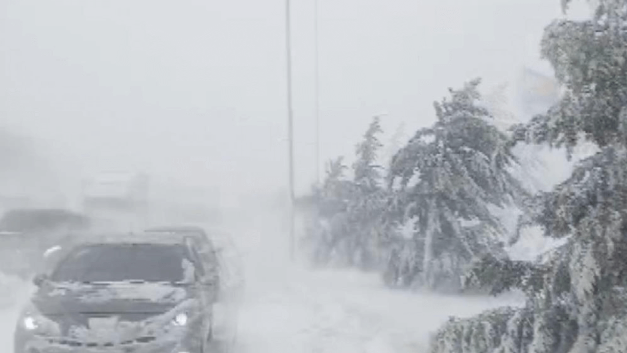 Göksun-Kayseri arasında trafik felç oldu! Valilikten uyarı: Lütfen dışarı çıkmayın!