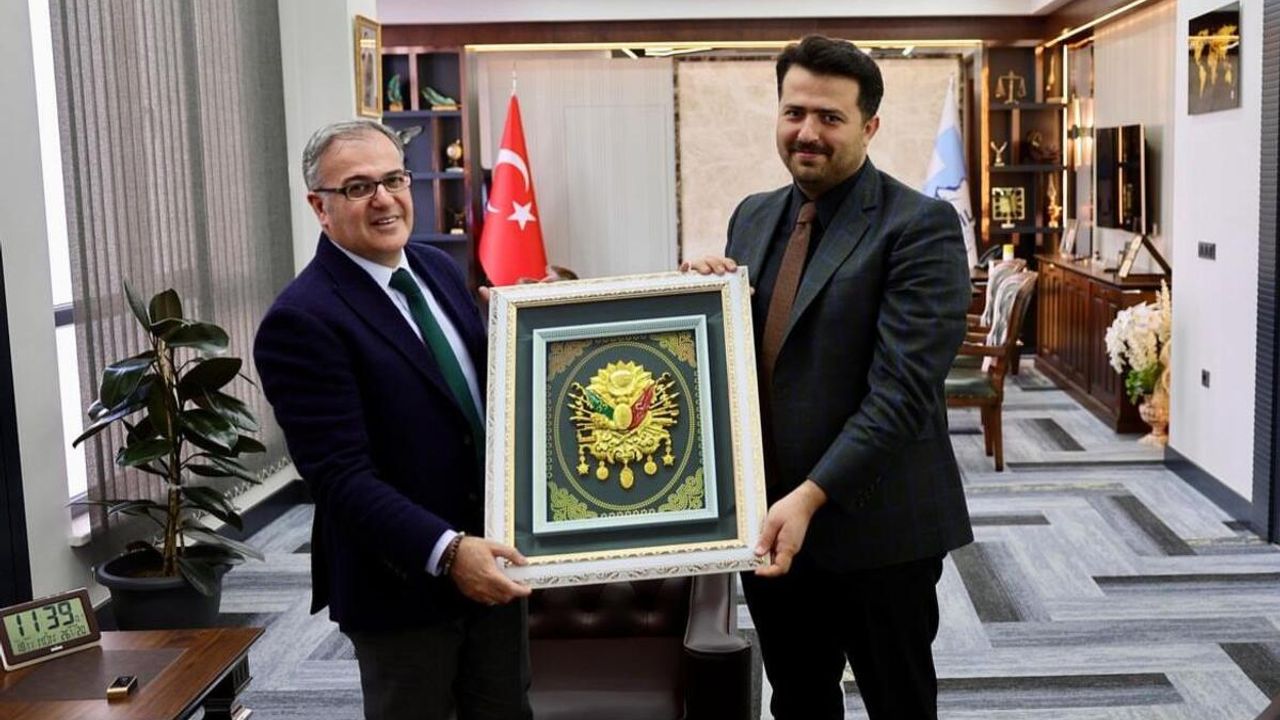 Hacılar Başkanı Özdoğan’a makamında anlamlı ziyaret!