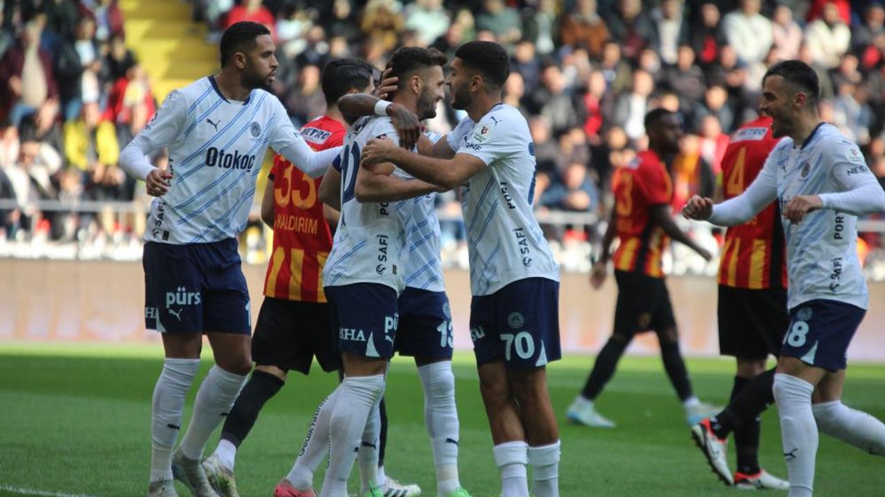 Kayserispor maçında gol yağmuru! İlk yarı sona erdi