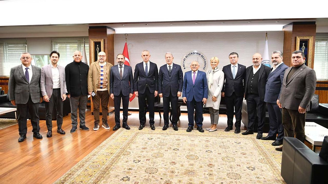 TFF Yönetiminden Başkan Büyükkılıç’a ziyaret!