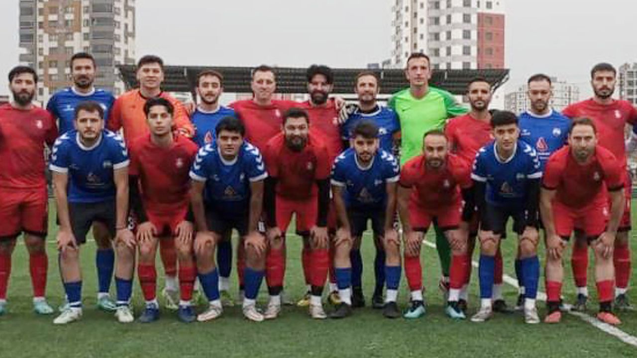 Süper Amatör'de lider Özvatan farklı kazandı!