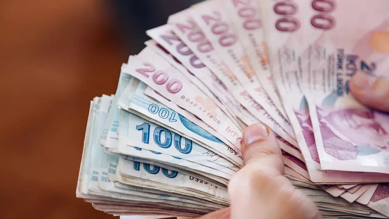Asgari ücretlinin beklediği oldu! İşte açıklanması beklenen zamlı maaş