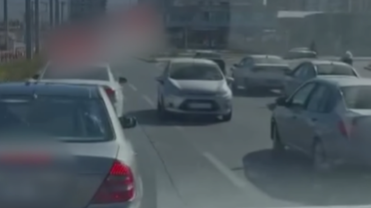 Kayseri'de ters yönden gelen araç cezasız kalmadı!