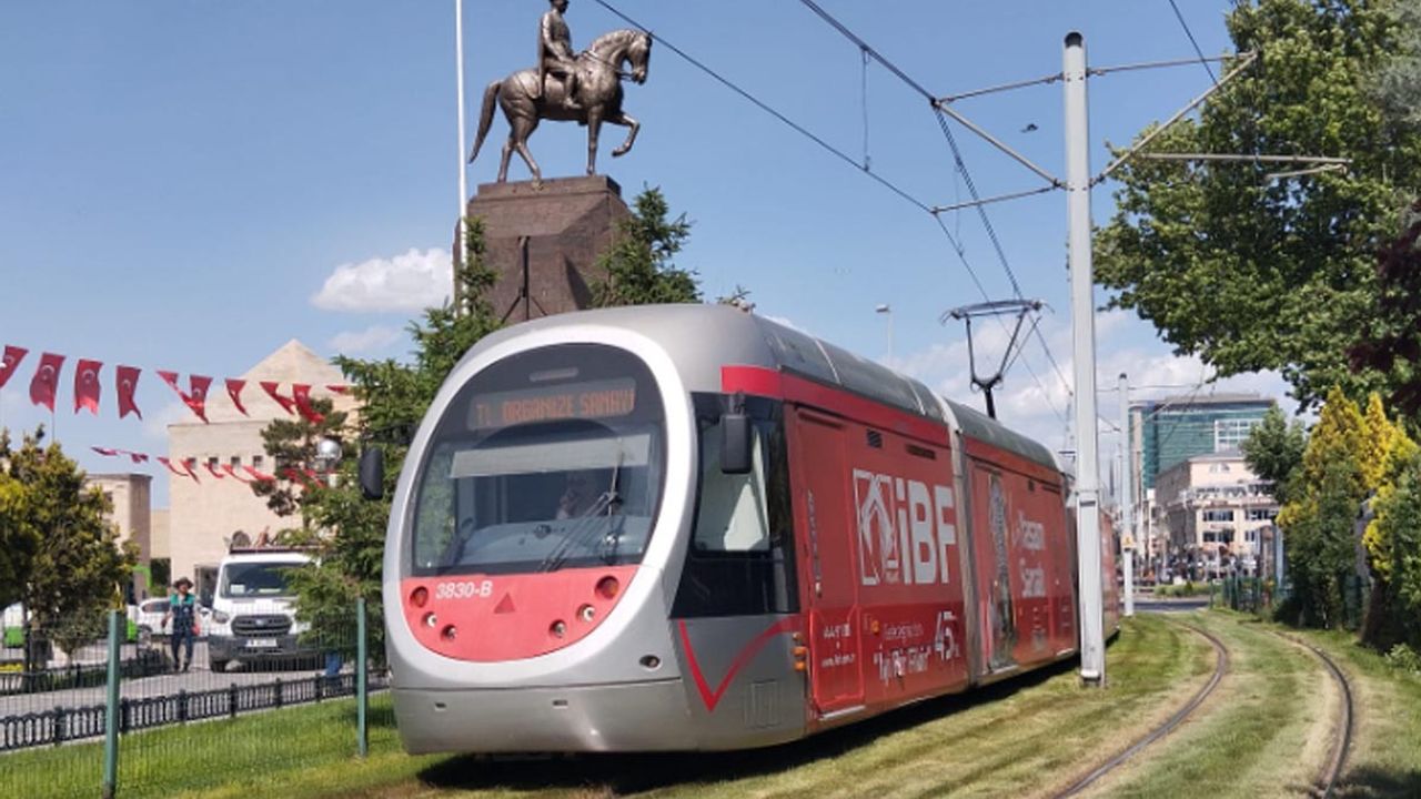 Başkan müjdeyi verdi! Kayseri'de hafta sonu tramvay ücretsiz olacak!
