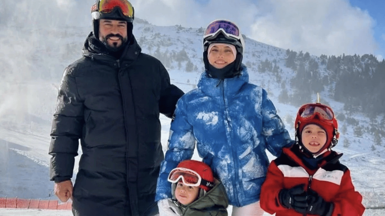Fahriye Evcen'den kötü haber geldi! Takipçilerine bu şekilde duyurdu
