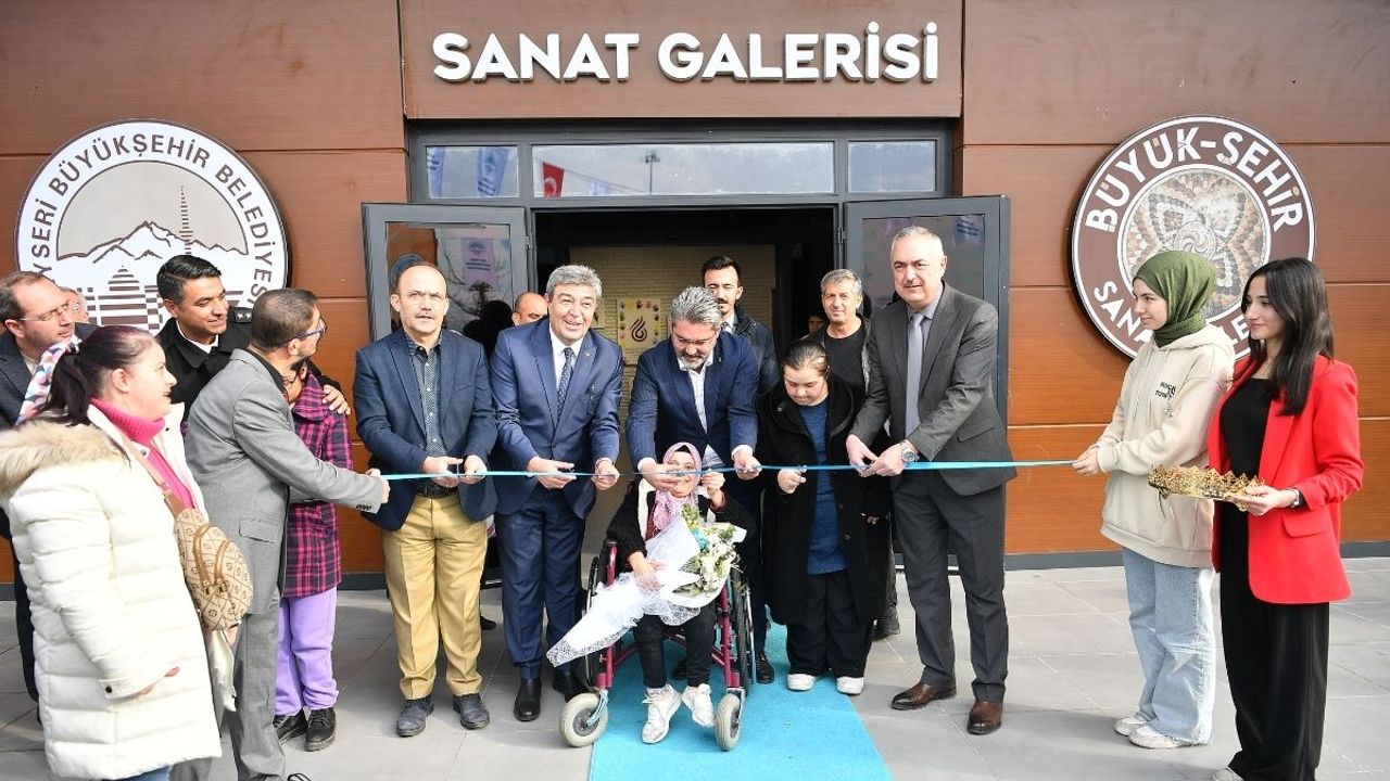Kayseri'de muhteşem sergi açıldı!