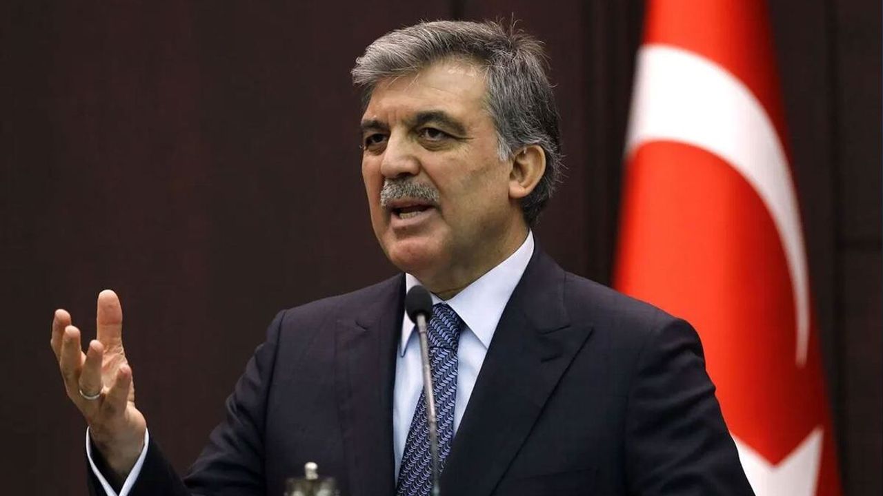 Kayserili eski Cumhurbaşkanı Abdullah Gül Erdoğan'ı tebrik etti!
