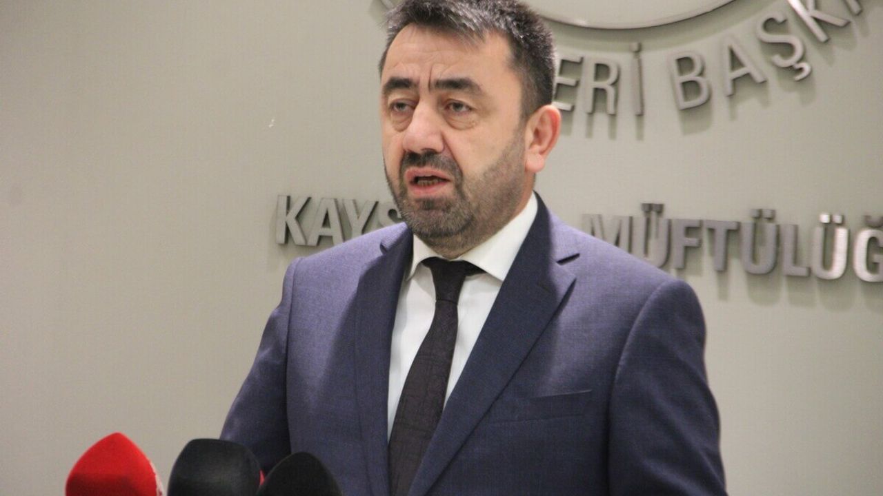 Kayseri Müftüsü Ayvaz: Yılbaşı kutlamasını uygun görmüyorum