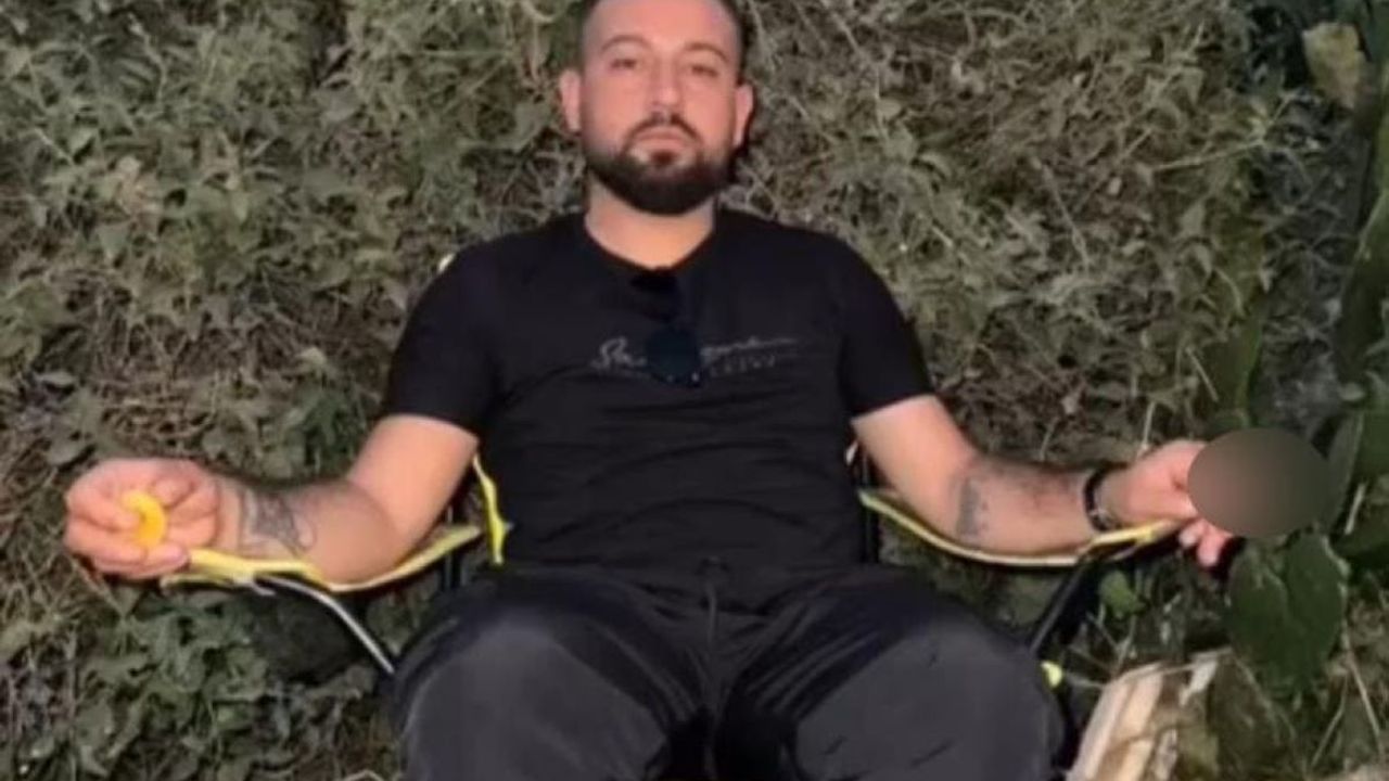 Park halindeki araca ve trafoya çarpan sürücü, feci şekilde can verdi!