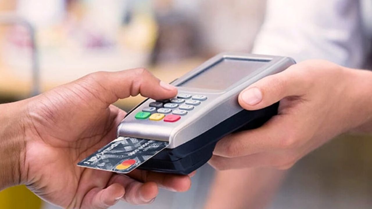 Sigaradan alınan komisyon için dikkat çeken açıklama: Bizimkisi lüks değil zaruriyet!