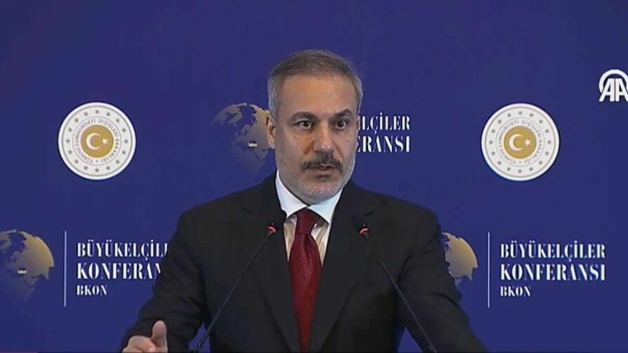 Dışişleri Bakanı Hakan Fidan: Suriyelilerin geri dönüşünün sağlanması için çalışmalarımızı sürdüreceğiz!