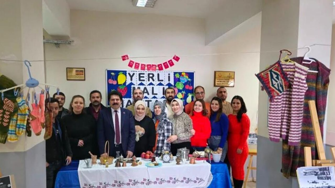 Sarız Milli Eğitim Müdürü Yerli Malı haftasını öğrencilerle birlikte kutladı