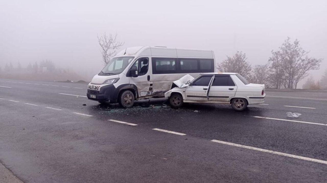 Kayseri karayolunda kaza: 1 kişi yaralandı!