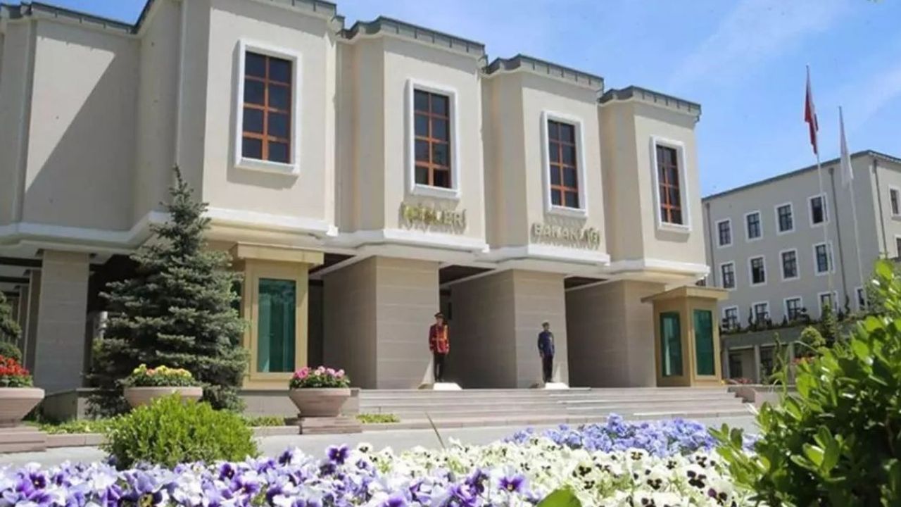 Bakanlık açıkladı: Belediye başkanı görevden uzaklaştırıldı!