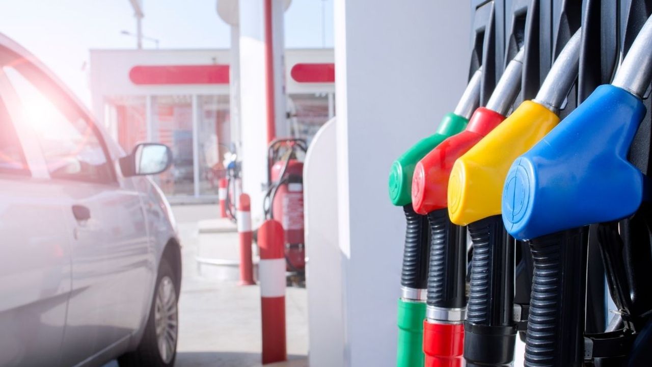 Benzine her gün yeni bir zam! Bu artış pompa fiyatlarına yansıyacak