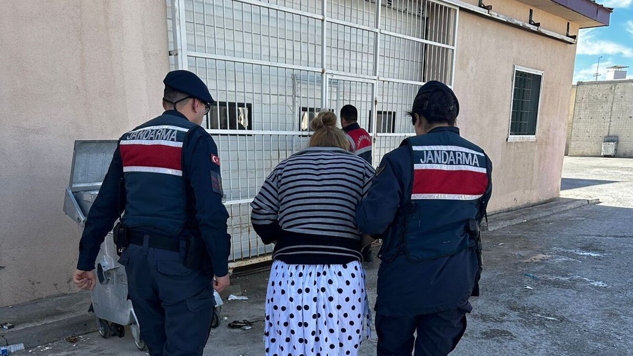 Kayseri’de cezaevi firarisi hırsız 2. kattan atladı!