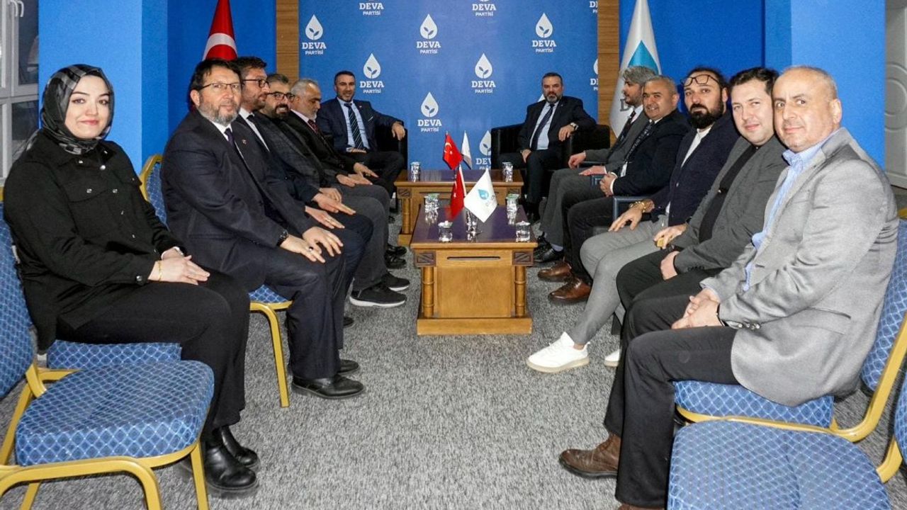 DEVA ve Saadet Partisi Kayseri’de bir araya gelerek, neyin mesajını verdi?