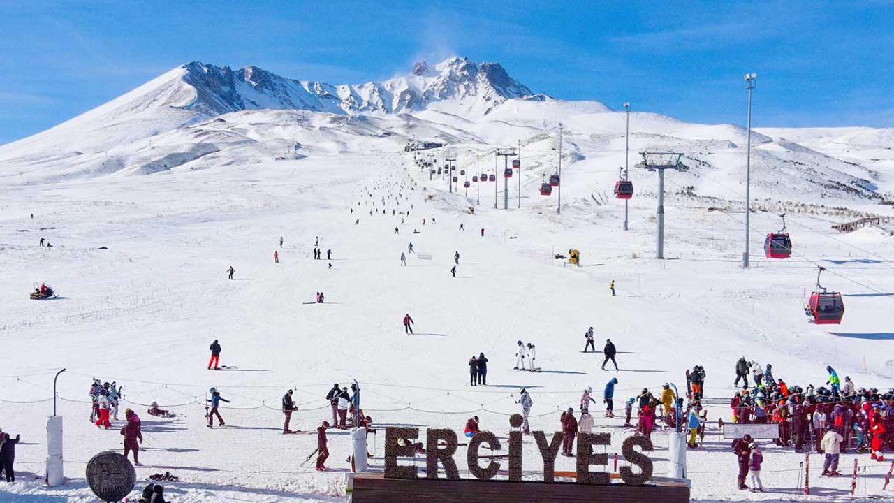 Erciyes Kayak Merkezi'nde kar kalınlığı ne kadar oldu?