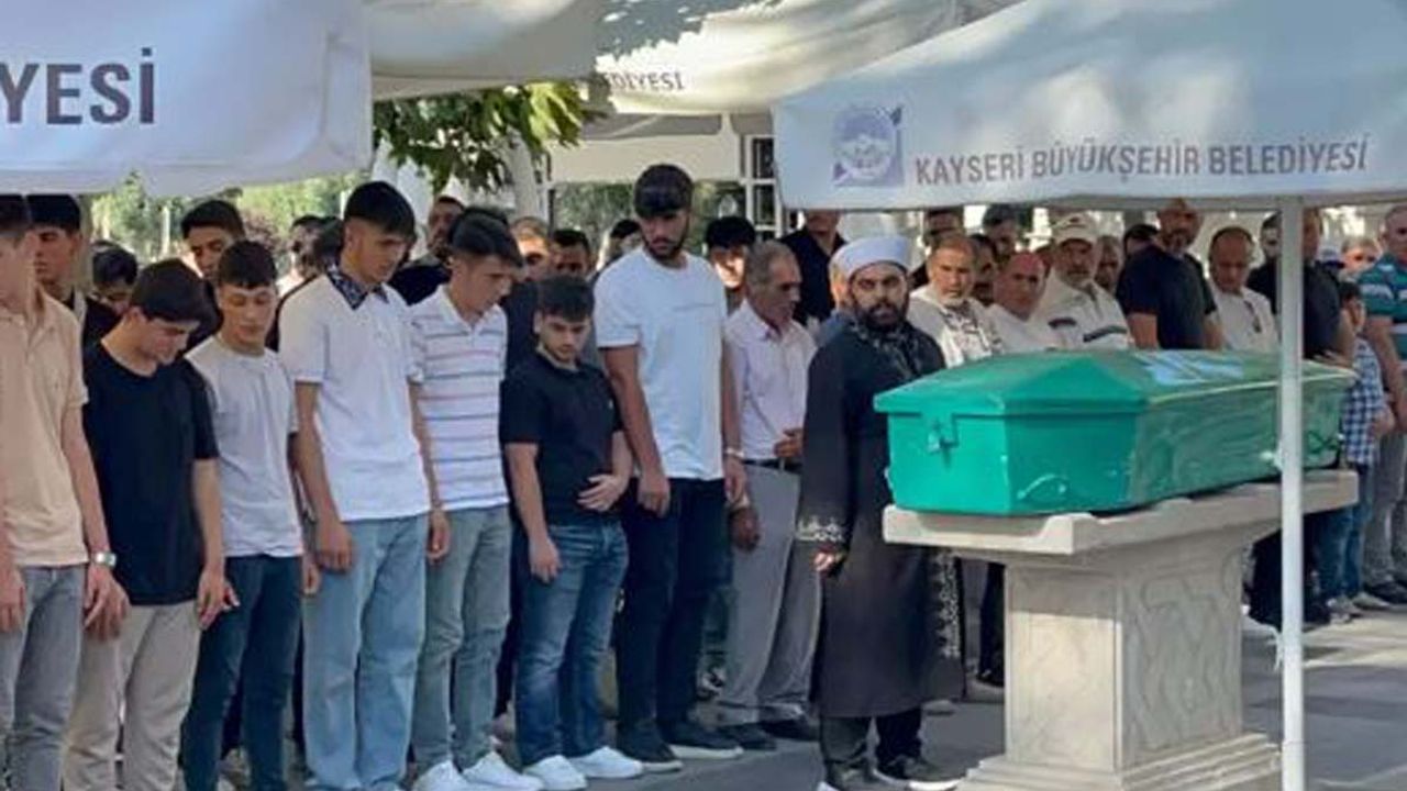 Eski sevgili cinayeti davasında görgü tanığı konuştu: Yüzünü dönüp 'yapma' dedi