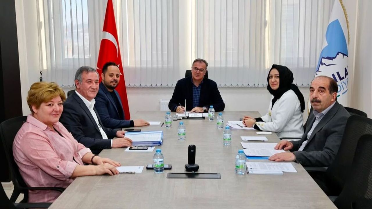 Kayseri’nin o ilçesinde yeni yılın ilk toplantısı gerçekleşti!