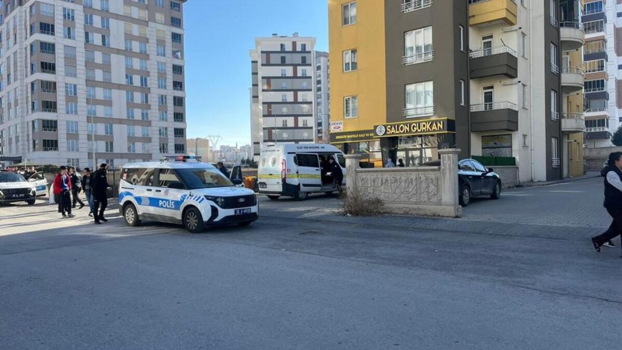 Kayseri’de Özel Harekat Polisi evinde ölü bulundu!