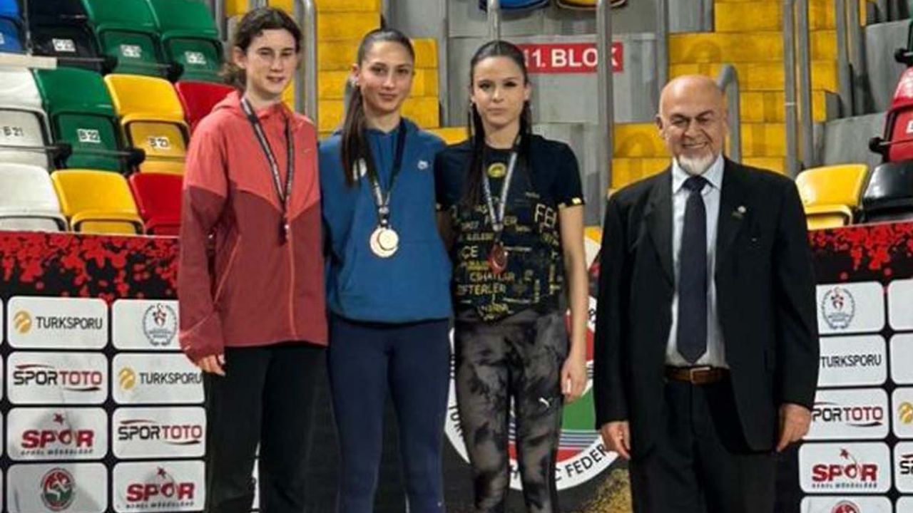 Kayserili sporcu Aleyna 2 altın madalya ile döndü!
