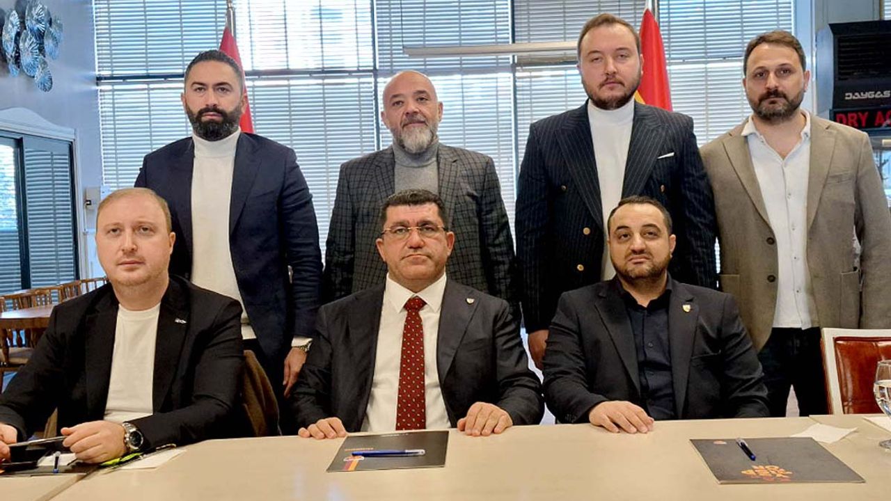 Kayserispor yöneticisinden şok eden açıklama: Günlerdir hoca arıyoruz