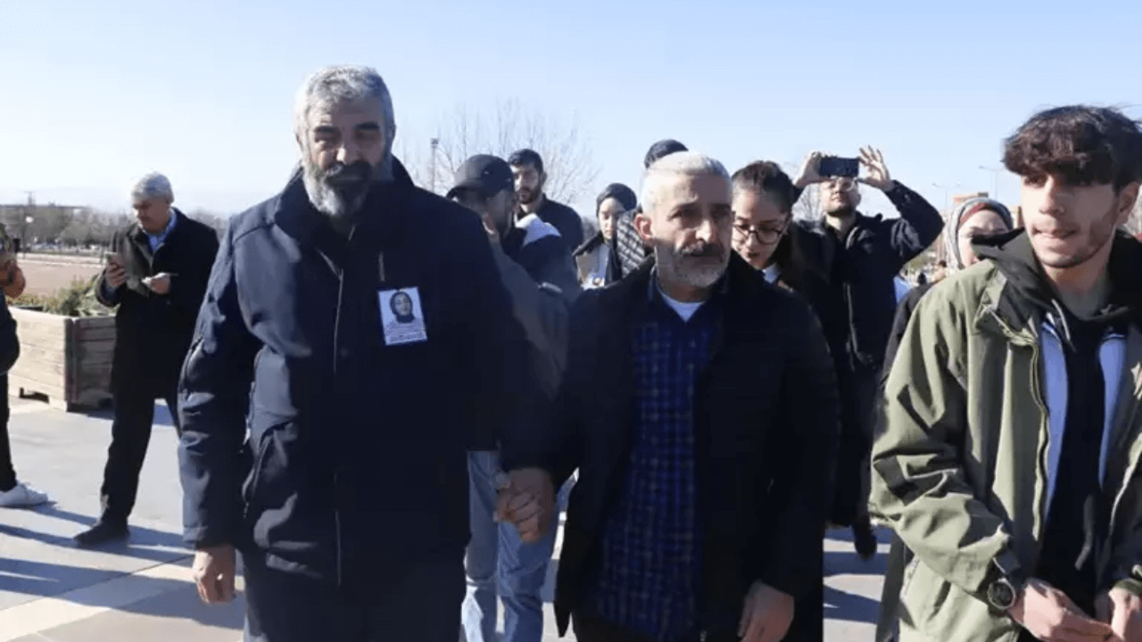 Üniversite öğrencisi Rojin'in babası: Kızımı katlettiler, darp ettiler!