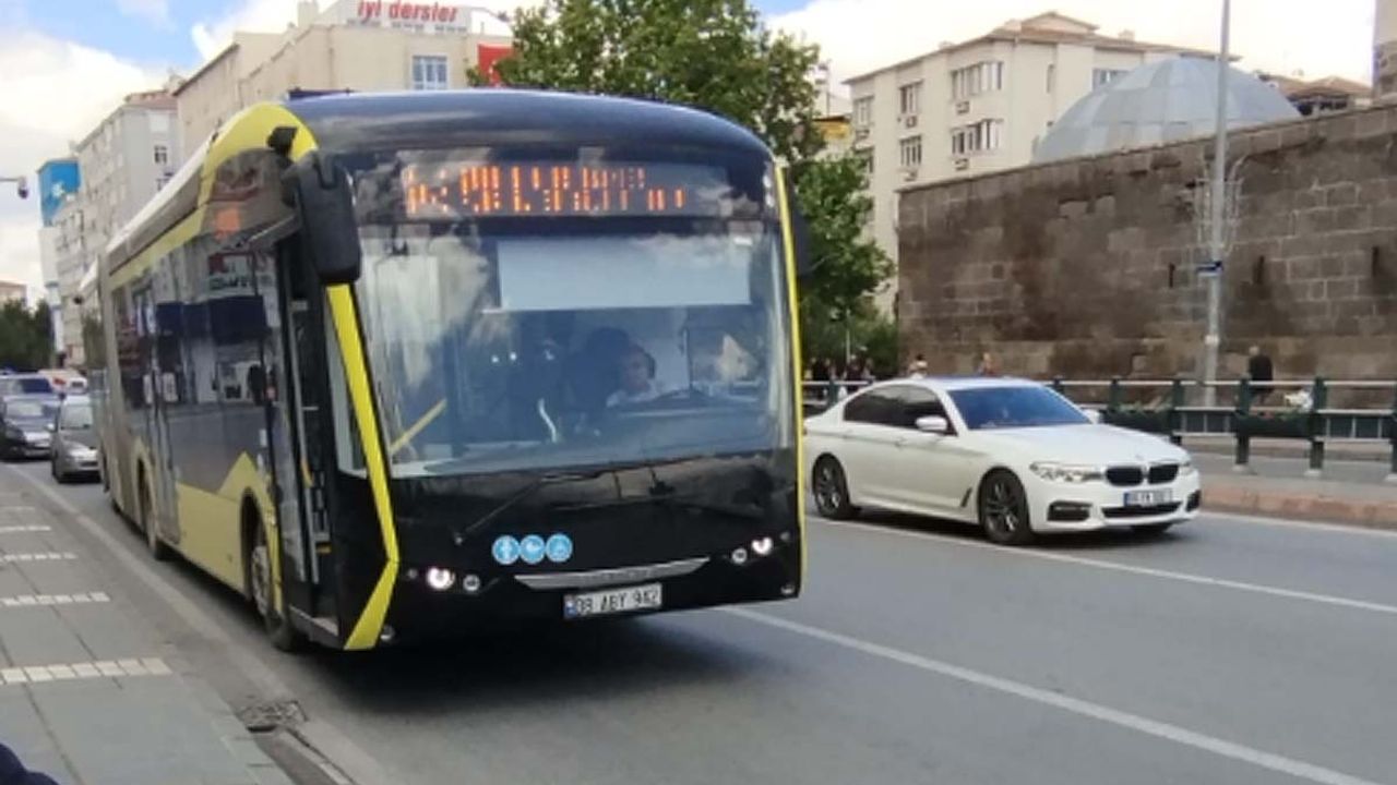 Kayseri’de toplu ulaşım sefer saatleri ve güzergahlar güncellendi