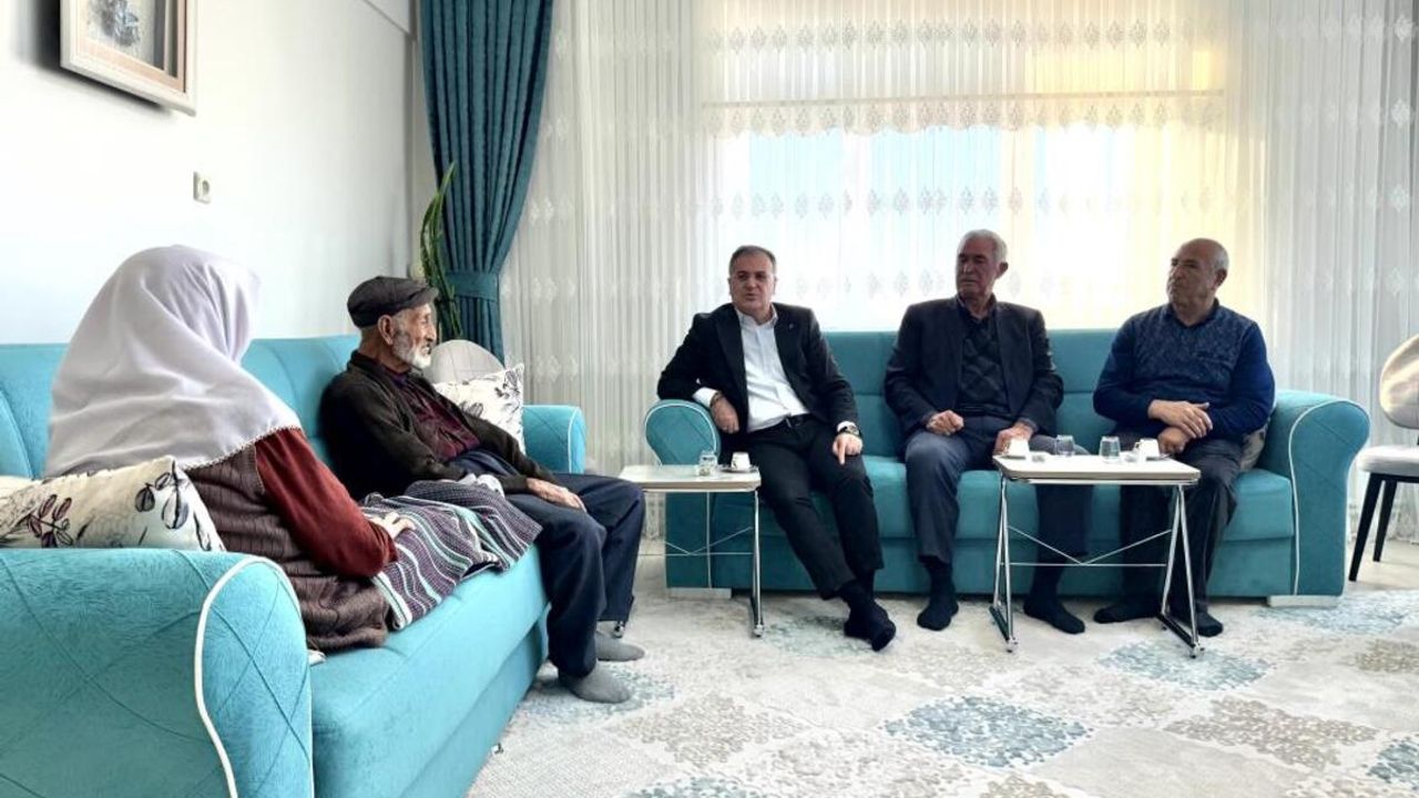 Başkan Özdoğan’ın hangi eve gideceği belli olmuyor: Sizin de kapınızı çalabilir!