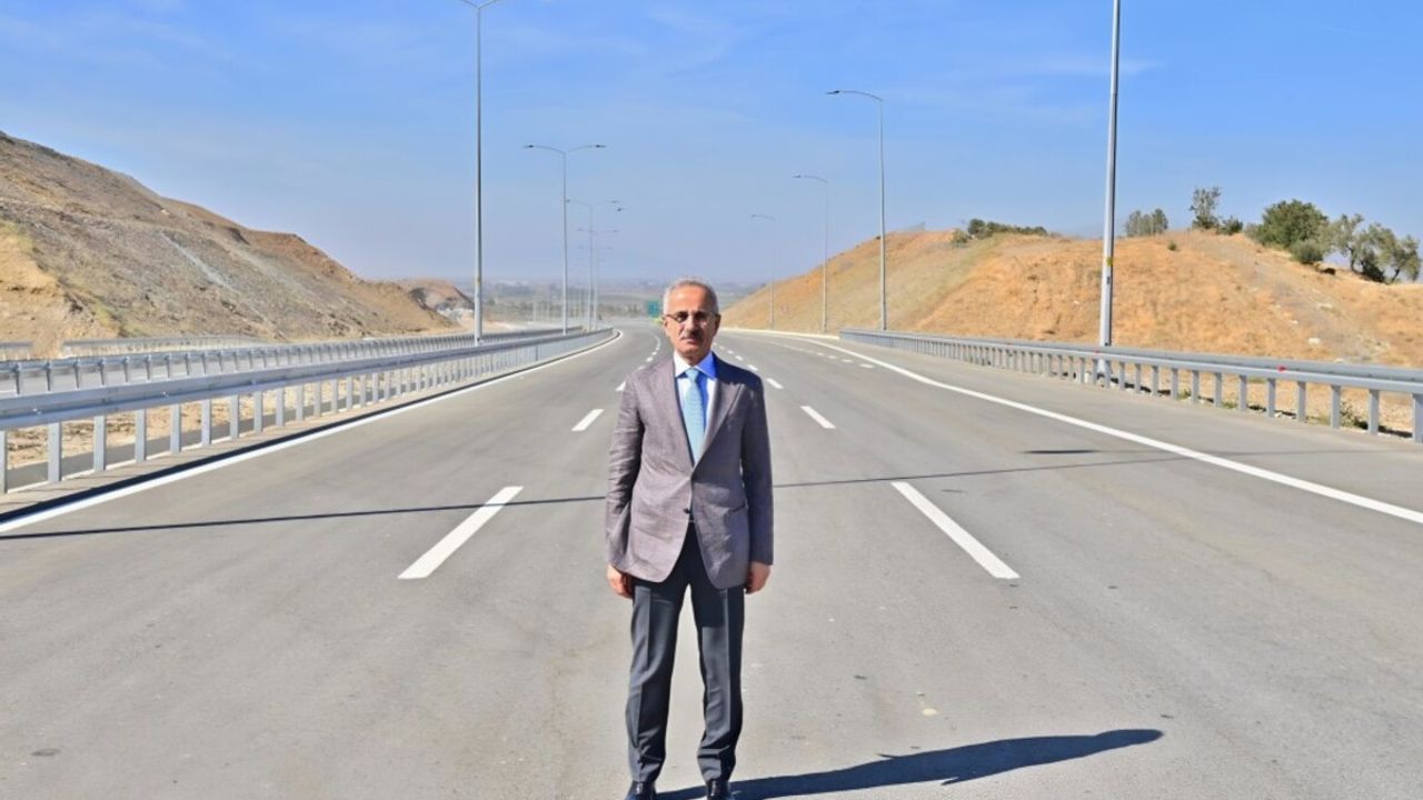 Bakan Uraloğlu 2024 yılının sefer verilerini açıkladı!