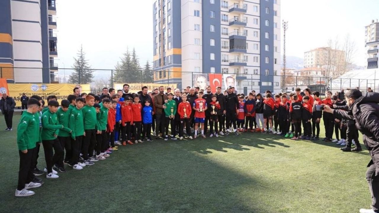 Talas’ta futbol turnuvası sona erdi: Şampiyon bakın kim oldu?