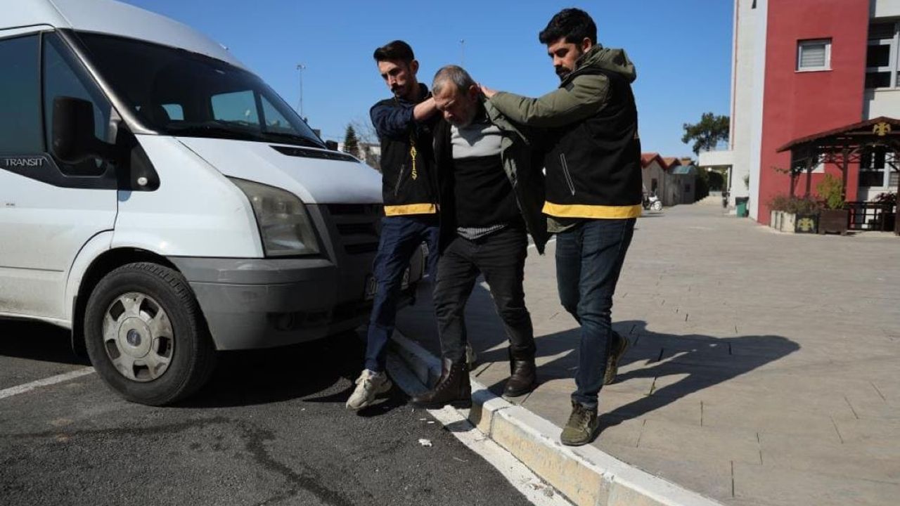 Sohbet etmek için buluştuğu arkadaşını pompalı tüfekle öldürdü!