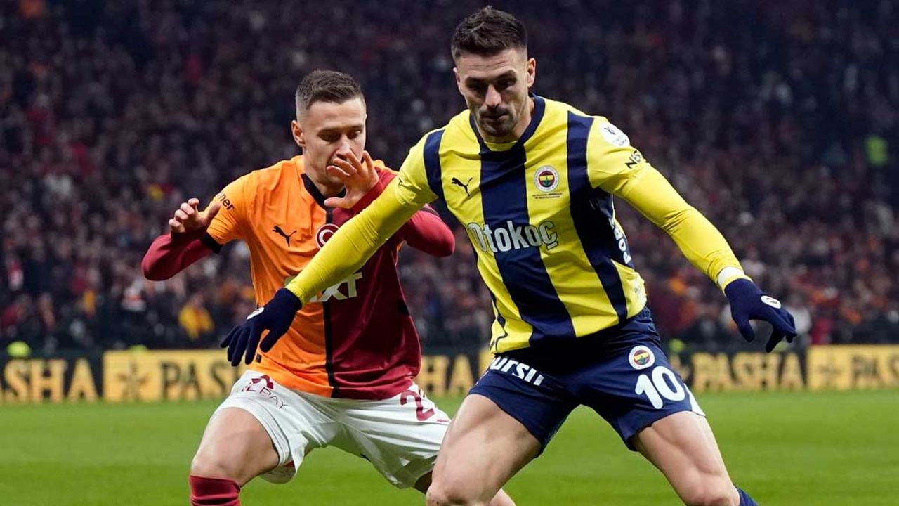 Galatasaray-Fenerbahçe maçının ilk yarısı sona erdi