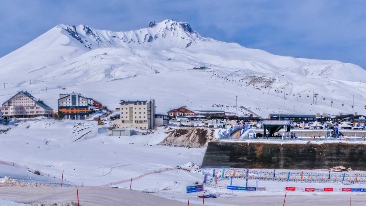 Erciyes'te nefesler tutuldu! Bir şampiyona daha yapılacak