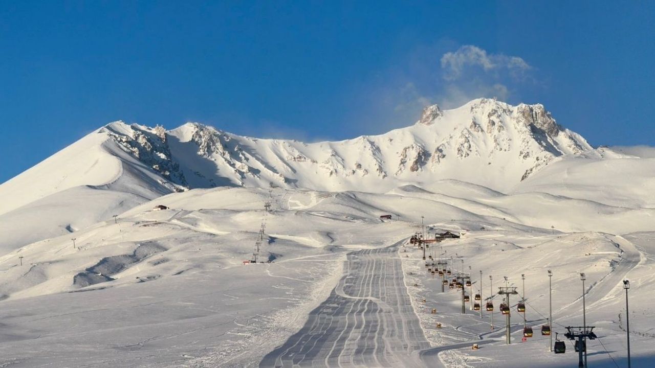 Erciyes zirveyi yine Palandöken’e kaptırdı!