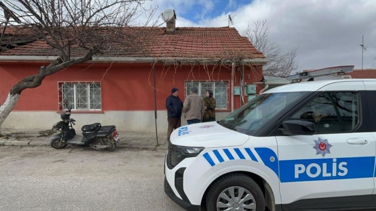 Bir hafta önce hayatını kaybetti cansız bedenini fareler yedi!