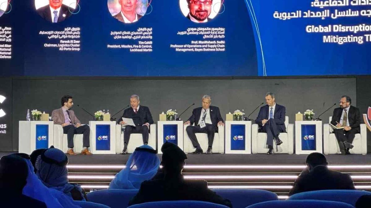 Hulusi Akar IDC 2025’e damga vurdu!