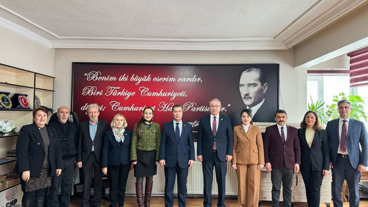 Kayseri Barosu’ndan dikkat çeken ziyaret: Devletin dini adalettir!