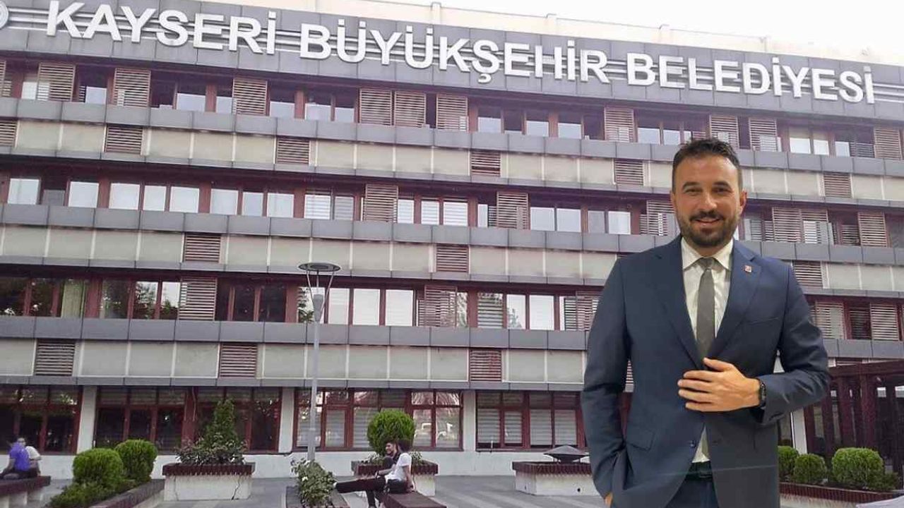 Kayseri’de iş bırakan belediye işçilerine o isimden tam destek!